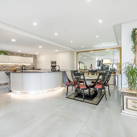 797 -estilosa En Benalmadena 10 Villa *