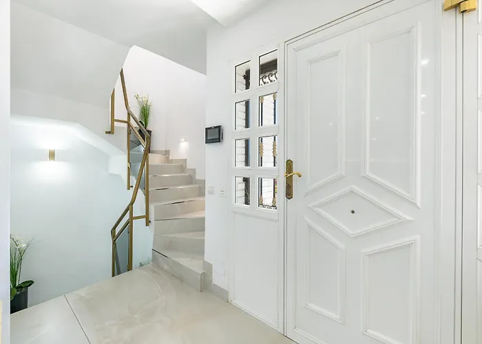 797 -estilosa En 10 * Benalmádena